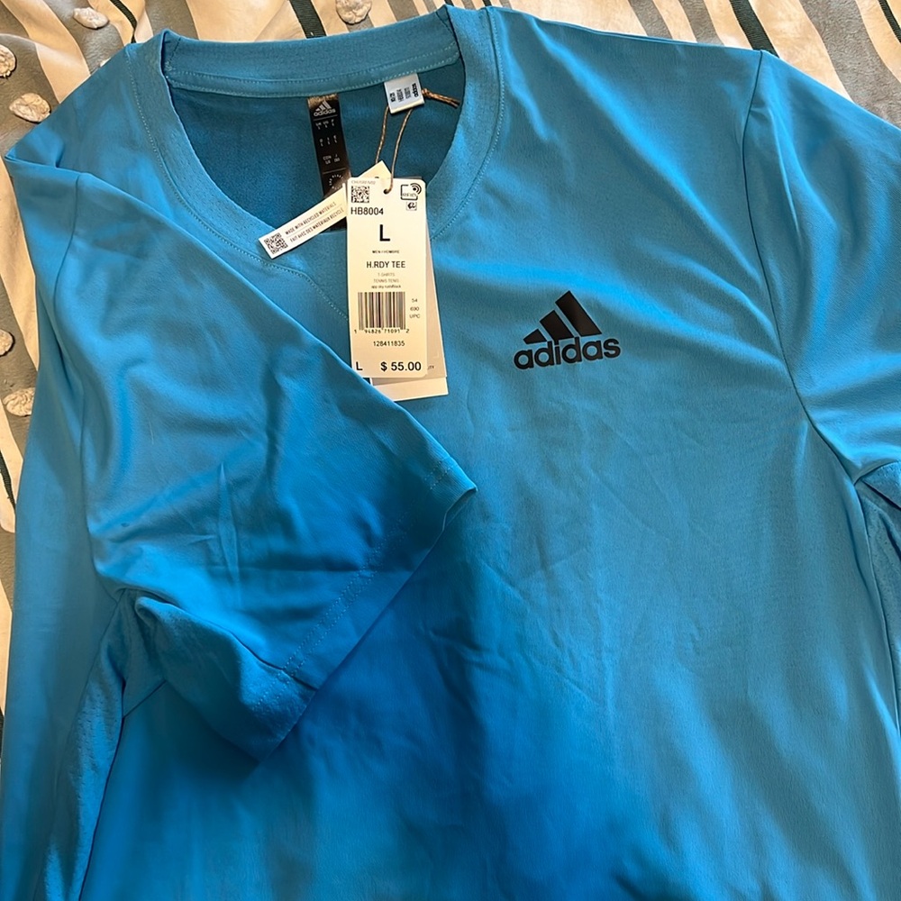 NWT adidas t-shirt 🎾